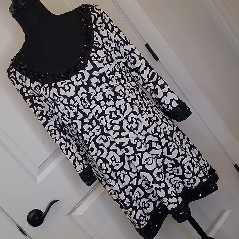 NWT INC International Concepts Monochrome Floral Mini Dress